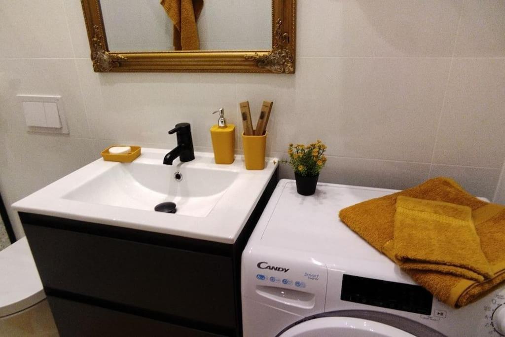 Cute Apartment Marla Art Close To Center Pula Luaran gambar