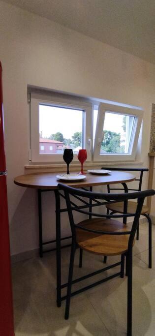 Cute Apartment Marla Art Close To Center Pula Luaran gambar